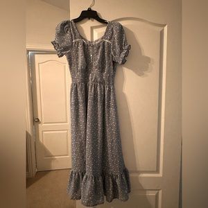 Beautiful blue dress from Ivy City XS worn a couple of times